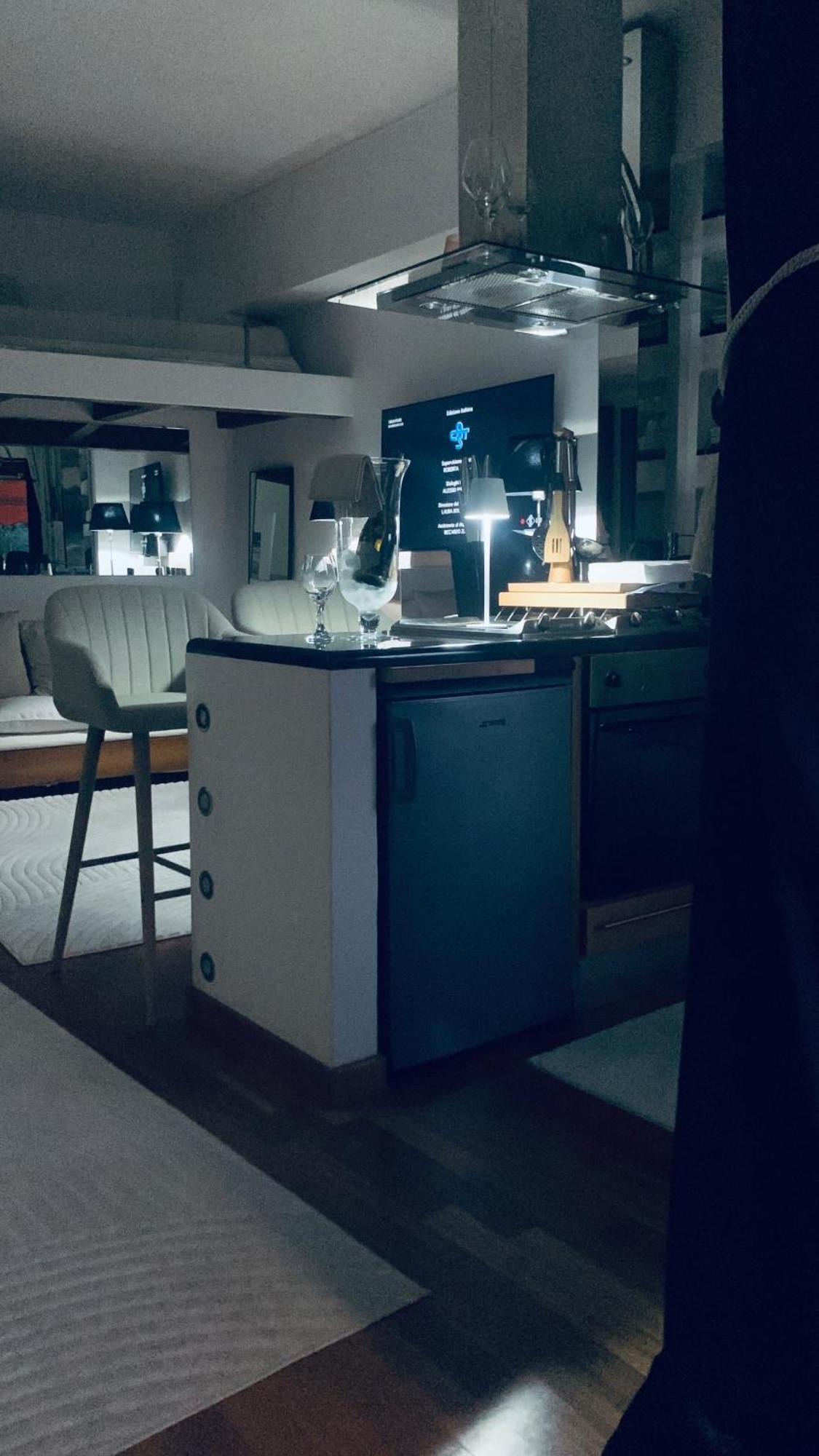 Little Suite Near Lake ヴェルバーニア エクステリア 写真